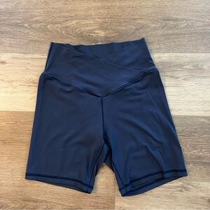Aerie offline bike short- L
